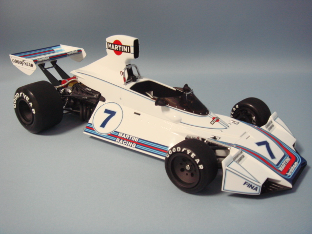 Tamiya 1/12 Scale Martini Brabham BT44B Formula 1 Car Unboxing and Review 